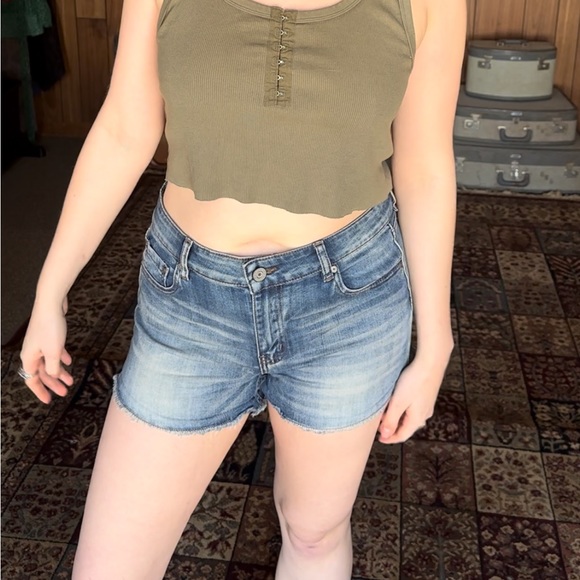 Indigo Rein Short Denim Shorts - Size 13, Distressed Hemline, Great Condition - Picture 4 of 7